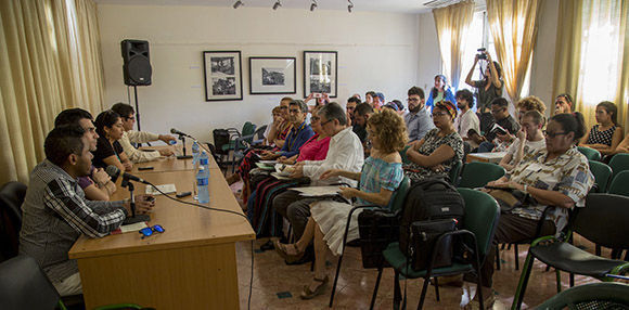 En La Habana, VIII Encuentro de jóvenes escritores de Iberoamérica. Foto: Cubadebate. En La Habana, VIII Encuentro de jóvenes escritores de Iberoamérica